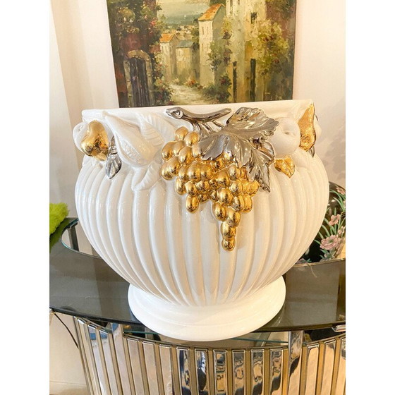Image 1 of Vintage white lacquered ceramic vases with gold decorations, Italy 1970