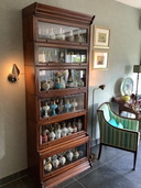 Modèle de vitrine empilable Globe Wernicke