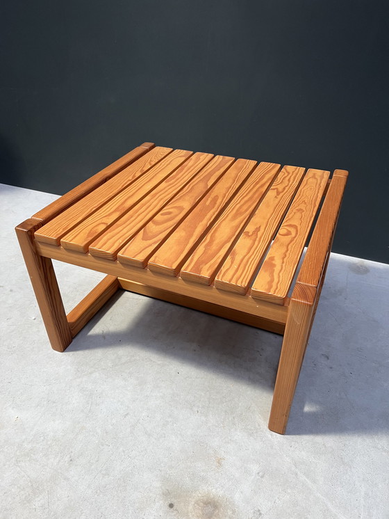 Image 1 of 1970s coffee table/side table, clear pine