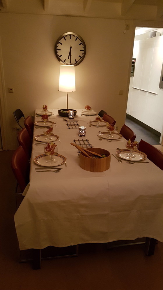 Image 1 of Leolux Izaki Dining Table