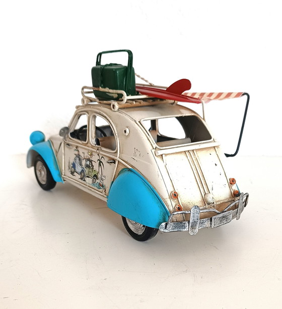 Image 1 of Modello retrò di una Citroen 2Cv 