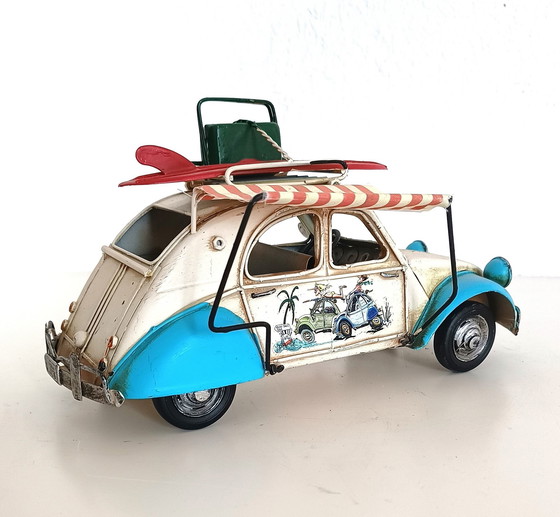 Image 1 of Modello retrò di una Citroen 2Cv 