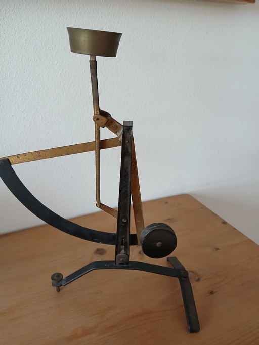 Brocante Letter scale Quadrant- Pendulum scale