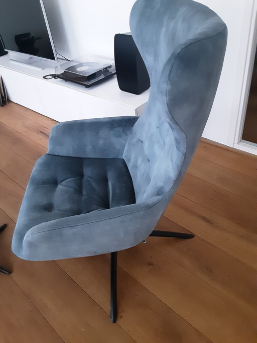 Topform Swivel Chair With Hocker