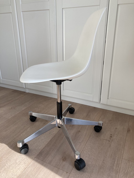 Image 1 of Chaise de bureau Vitra Eames PSCC