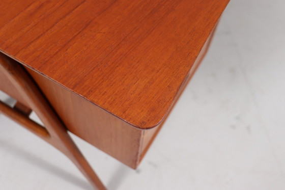 Image 1 of Curved Mid - Century desk in teak by Svend Åge Madsen for Sigurd Hansen, Denmark, 1960s