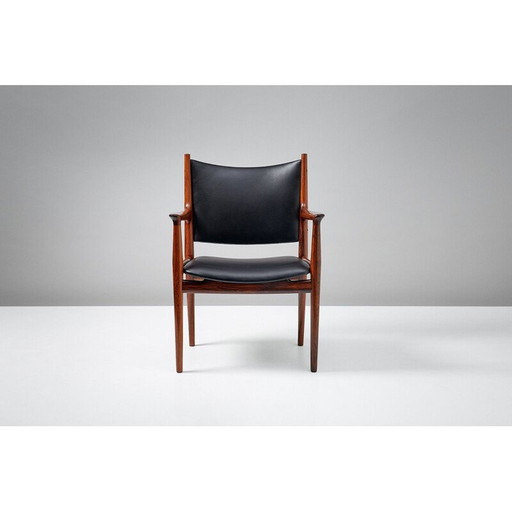 JH-713 chair in rosewood by Hans J. Wegner