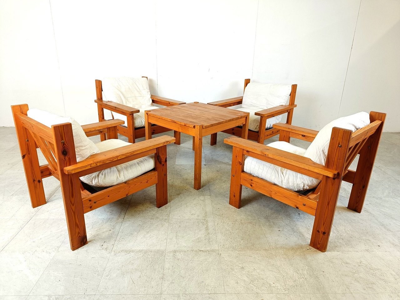 Vintage pine wood armchair set €1,500 Whoppah