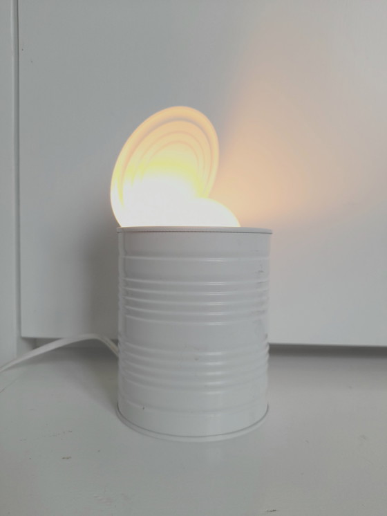 Image 1 of Vrieland Lampe de table en fer-blanc