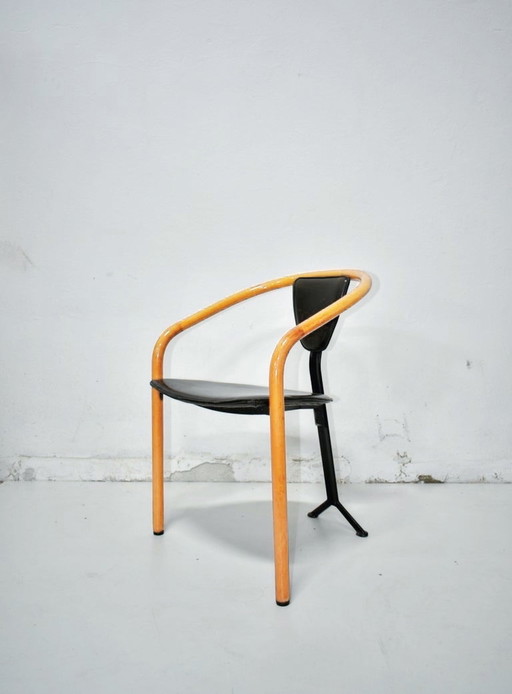 AIDEC Tacchi Chair by Toshiyuki Kita