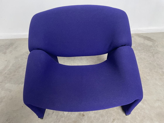 Image 1 of Artifort Groovy M chair F580