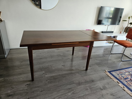 Decades Design table