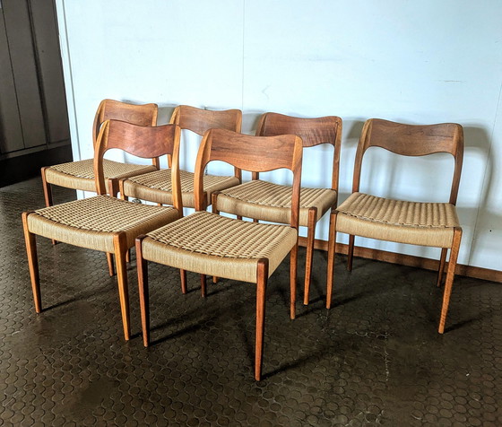 Image 1 of 6x N.O. Møller no. 71 chairs papercord teak