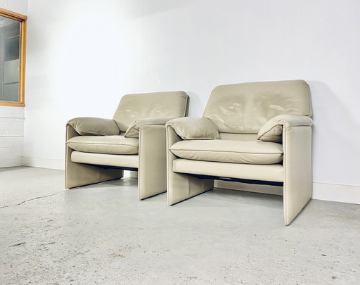 2x Leolux bora bora fauteuil en cuir beige