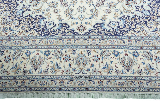 Image 1 of 408 X 300 Cm Hand-Knotted Nain Persian Rug With Silk