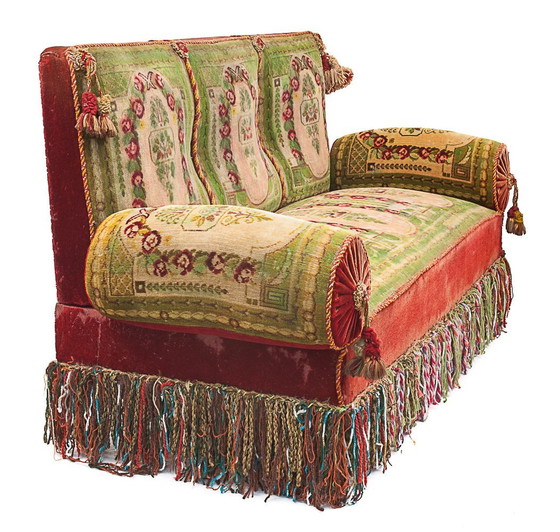 Image 1 of Old Alsatian Divan