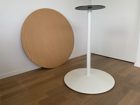 Image 1 of Round Table By Pierre Paulin For Artifort