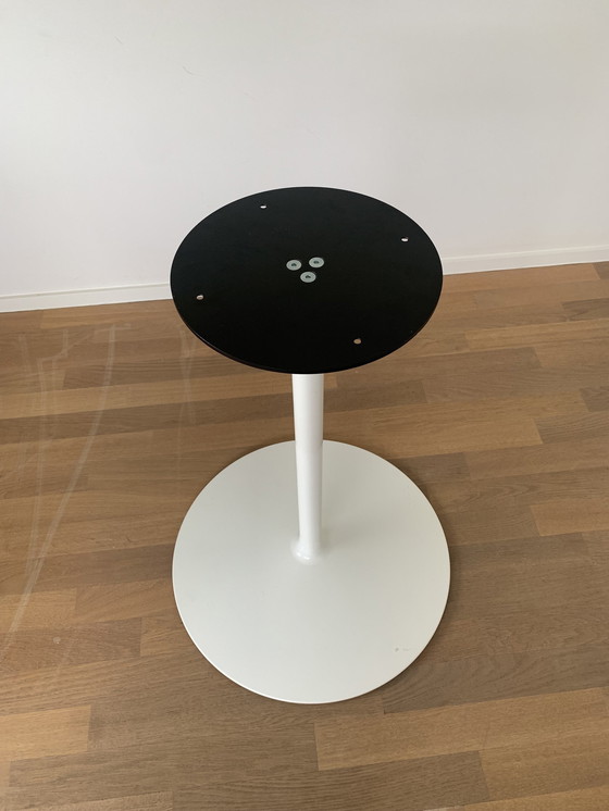 Image 1 of Round Table By Pierre Paulin For Artifort