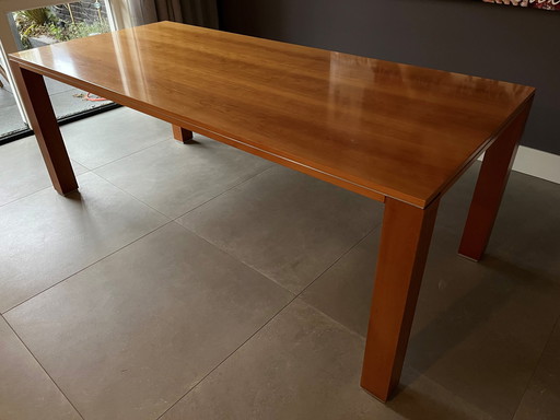 Gelderland by Jan des Bouvrie dining table