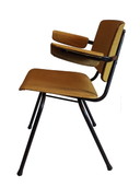 2x Silla Kho Liang Le para CAR Katwijk