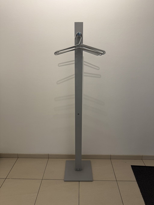 Metal Design Coat Stand Cascando