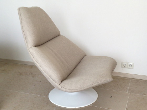 Image 1 of Artifort swivel chair