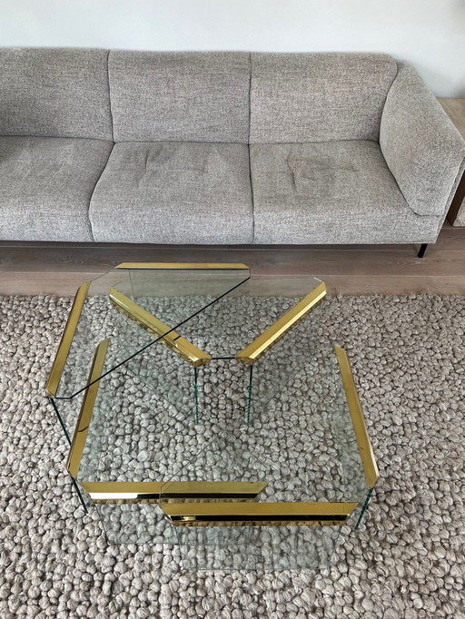 Tables d'appoint triangulaires Gallotti & Radice par Pierangelo Gallotti