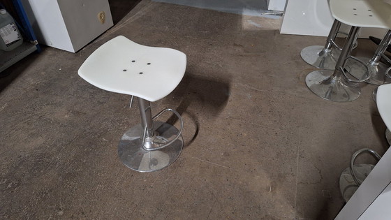 Image 1 of 5x Design Bar Stools