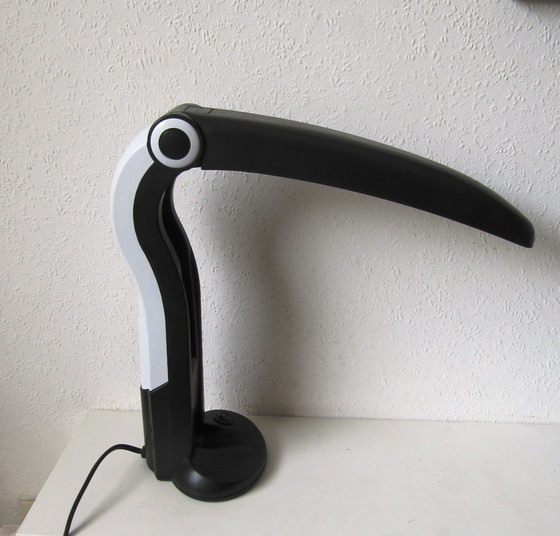 Image 1 of Lampe de table Toucan design H.T. Huang