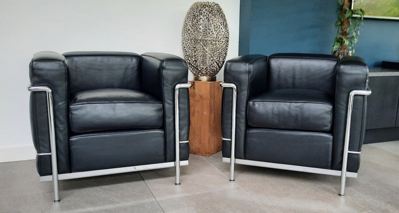 2x poltrona LC2 Cassina Le Corbusier