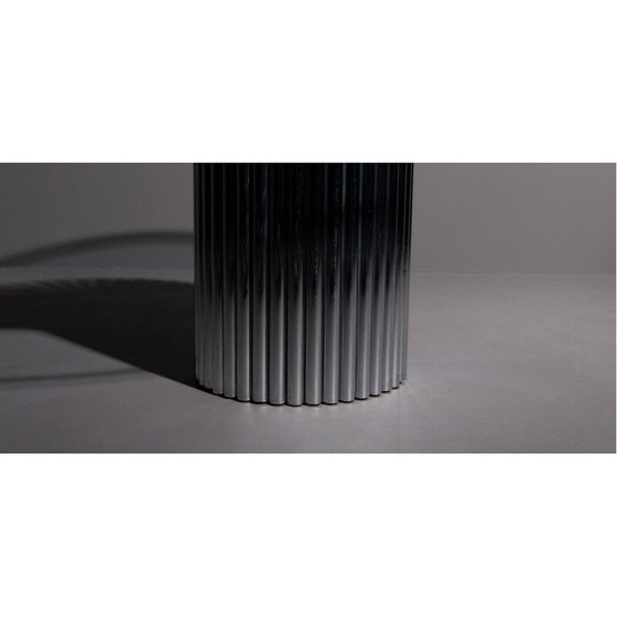 Image 1 of Tavolo da pranzo vintage Hollywood Regency con struttura cromata e piano in vetro