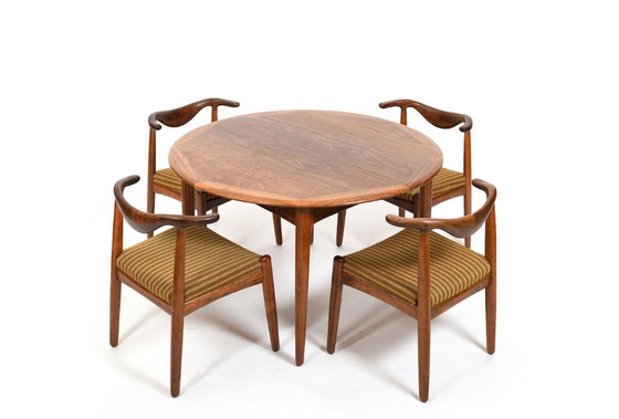 Image 1 of Ensemble de tables par Svend Aage Madsen, ensemble de 7