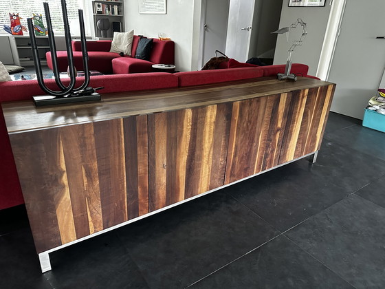 Image 1 of Buffet moderne en noyer