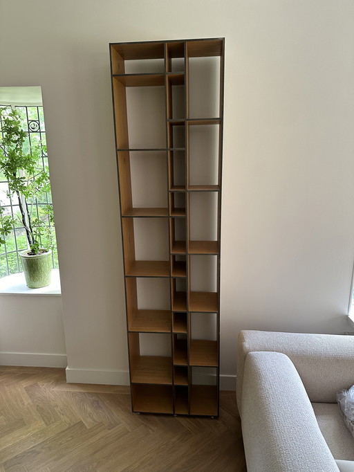 Zeitraum bookcase code 1