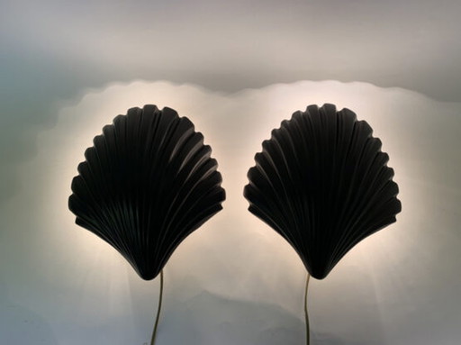 2x Ceramic Shell ShapedDimensions: 18,5cmH, 13cm W, 10cmD  Period: 1970’s  Material: Metal, ceramic Wall Lamps - 1970’s