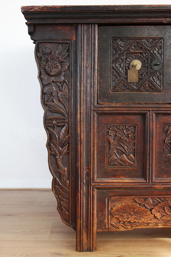 Image 1 of Chinese cabinet