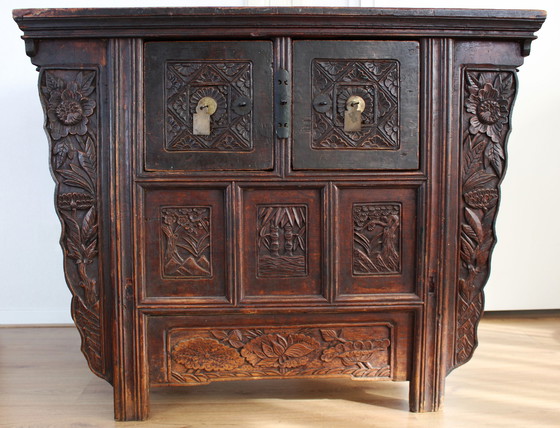 Image 1 of Chinese cabinet