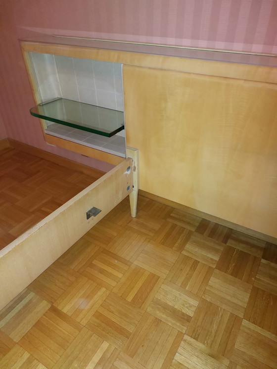 Image 1 of Lit vintage des années 1960