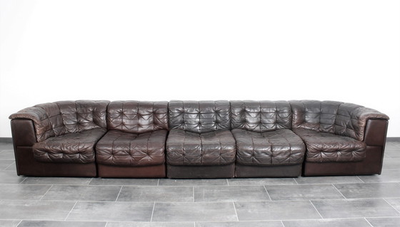 Image 1 of The Sede DS11 lounge sofa in brown leather