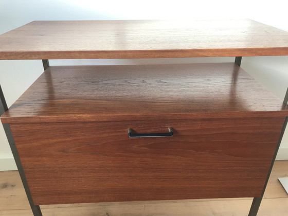 Image 1 of Meuble d'époque