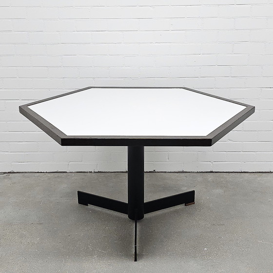 Image 1 of Tavolo da pranzo esagonale vintage