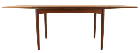 Image 1 of Skovby Mobelfabrik dining table