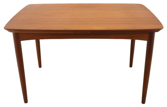 Image 1 of Skovby Mobelfabrik dining table