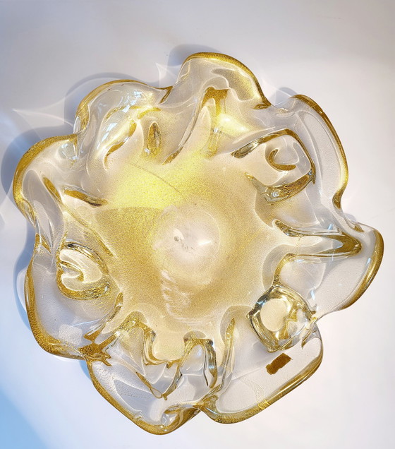 Image 1 of Murano XL center piece, "Goldoni" organic design clear murano glass with 24 carat gold leaf, Italy