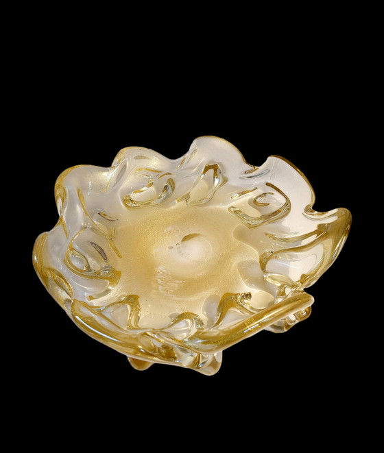 Image 1 of Murano XL center piece, "Goldoni" organic design clear murano glass with 24 carat gold leaf, Italy