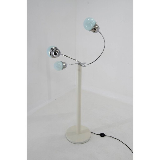 Vintage Space Age floor lamp in metal with 3 arms, Italy 1960
