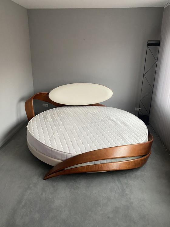 Image 1 of Designer bed round postmodern Memphis Design