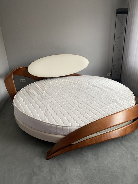 Image 1 of Designer bed round postmodern Memphis Design