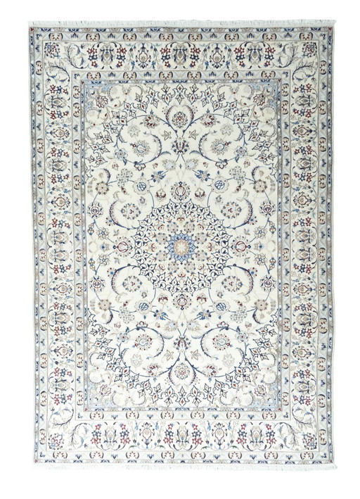 Hand Knotted Nain Persian Rug With Silk - 302 X 205 Cm