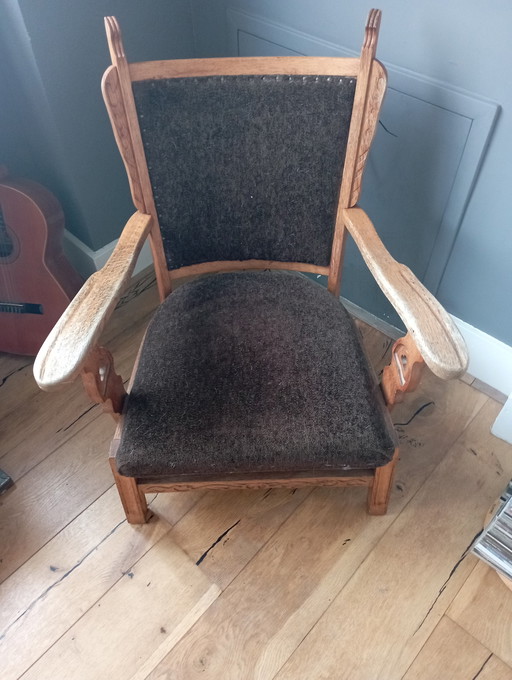 Antique Relax Chair